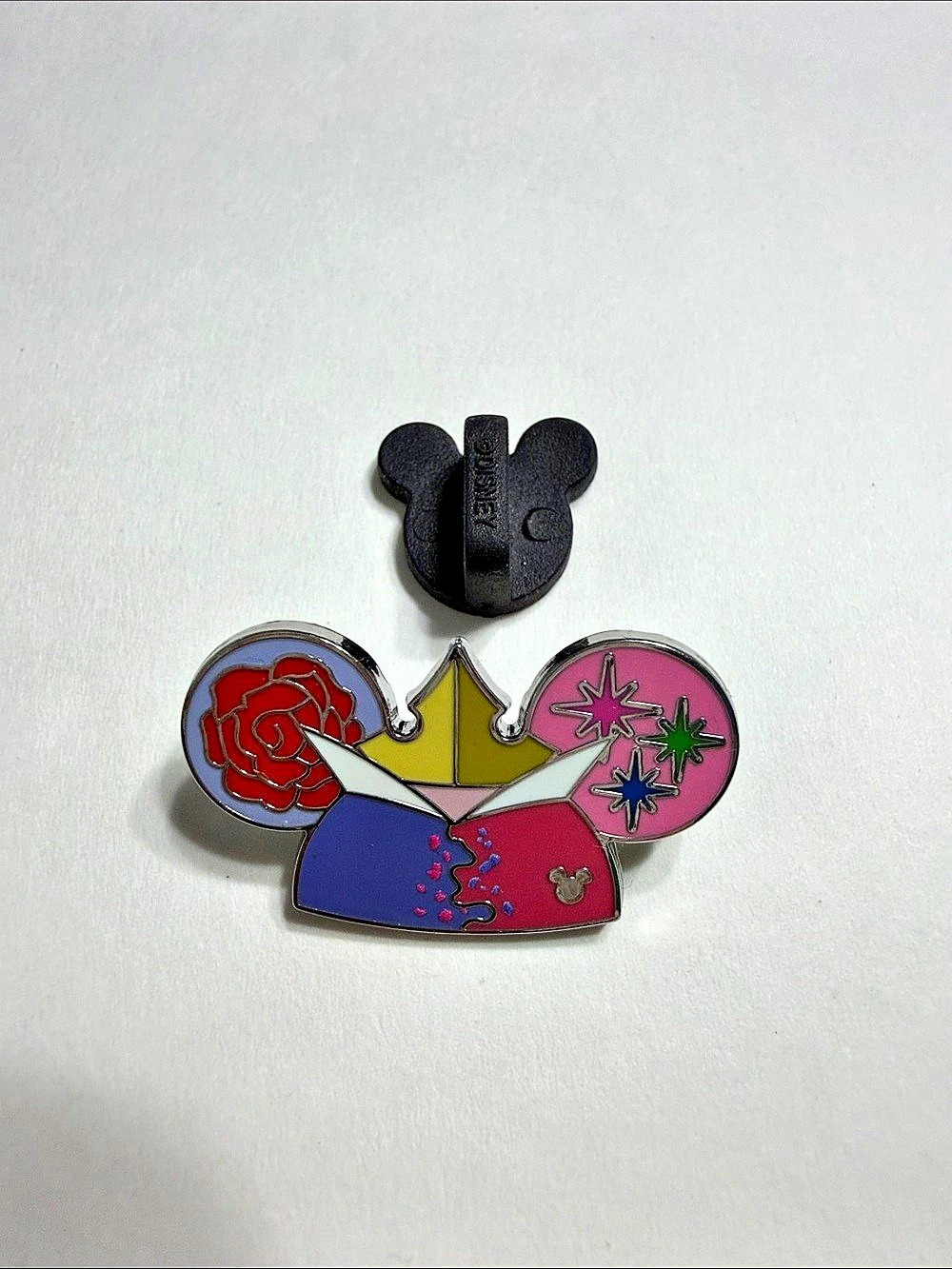 Disney Aurora hat Disneyland hidden Disney chaser pin